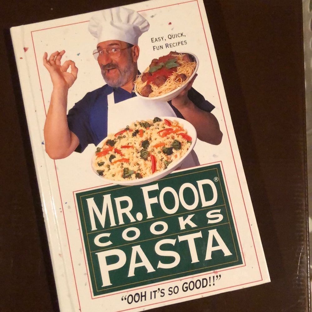MR FOOD Cooks Pasta!  Cookbook and Pasta Guide New